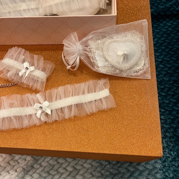 Savage X Fenty White Bridal Sleep Set - Picture 2 of 6